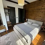 Lodge Girske Povitria 2 *